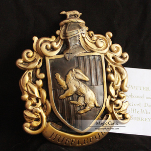 哈利波特正版周边 华纳赫奇帕奇学院獾院仿铜牌校徽 门牌装饰挂画