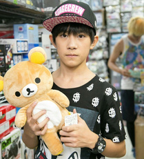 tfboys易烊千玺同款轻松熊_tfboys易烊千玺同款轻松熊