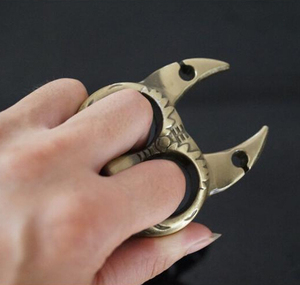 女子防身武器男士防卫暗器护身自卫装备轻便携破窗器利器护手指扣