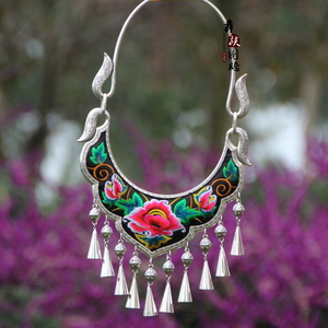 云南民族风特色彝族绣花复古项链新款苗族舞蹈饰品年底年会配饰品