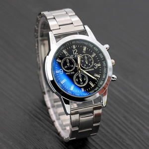 微商爆款蓝光玻璃装饰假三眼钢带手表 礼品表时装男女手表