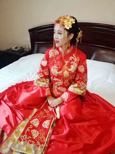结婚秀禾服新娘敬酒服2017春夏新款中式婚纱礼服嫁衣龙凤褂长袖女