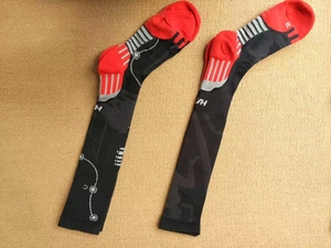 802人付款淘宝悍将hnk劲跑专业梯度压缩跑步袜压力袜长筒袜子阻汗入鞋