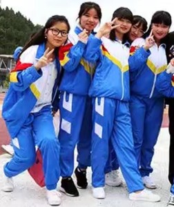求购一套铜仁一中校服