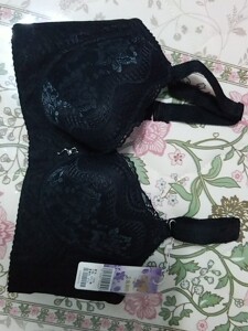 40张涛商贸5淘宝艾薇莉特全棉超薄女士内衣 中老年妈妈无钢圈柔软