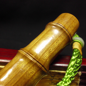 00橘子企业店铺4淘宝金丝楠木木雕工艺品竹节蝉手把件一鸣惊人