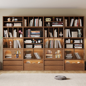 客厅沙发后的靠山柜