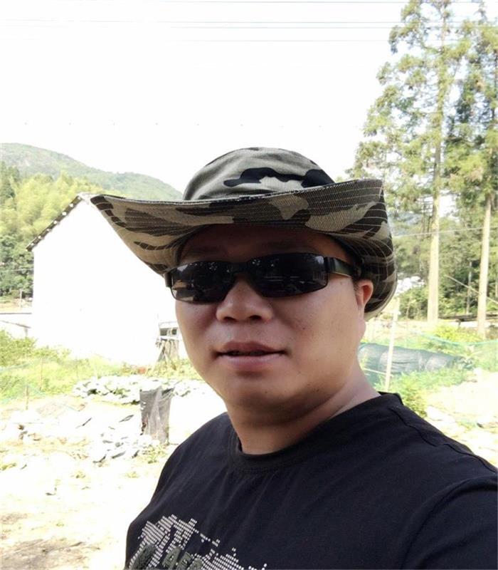 杨家雷少