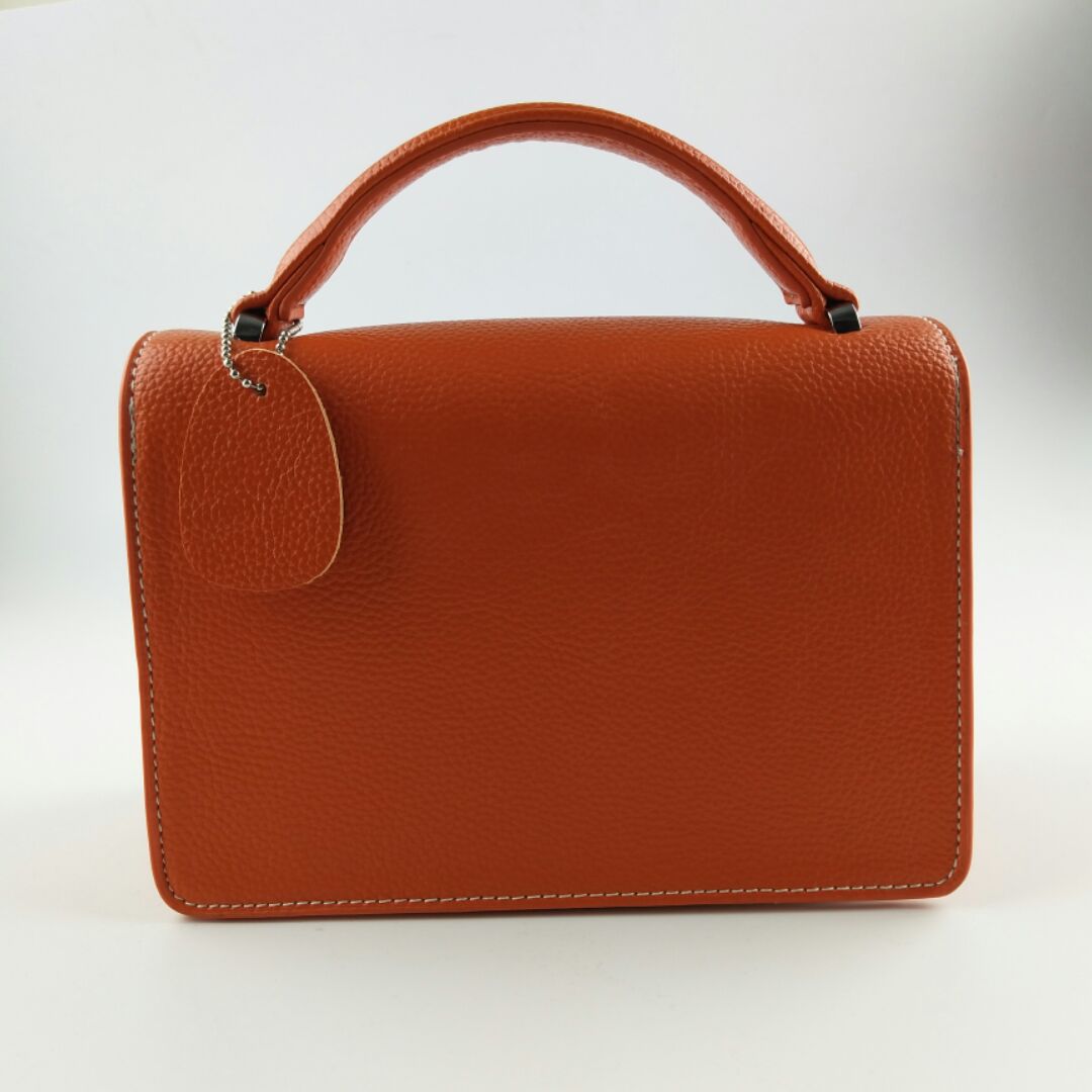 阳光威尼斯48744182