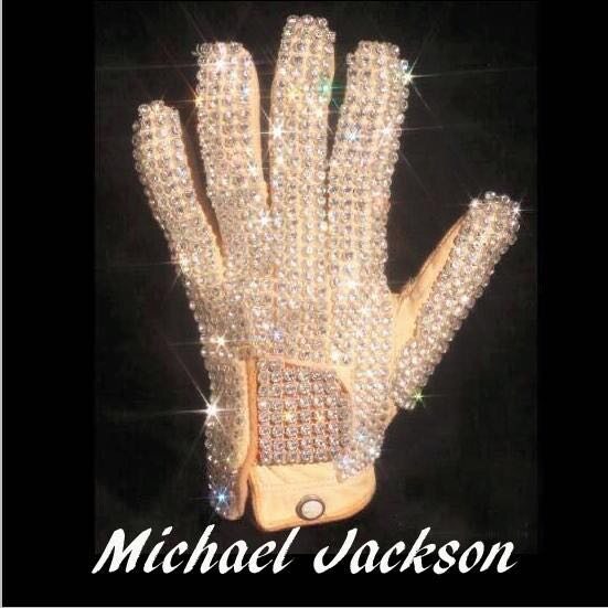 发光的白手套1992