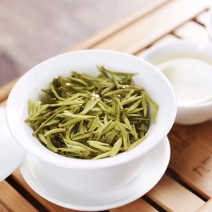 特级旗枪 1斤干茶6-7万芽,是传统碧螺春中的进贡佳品