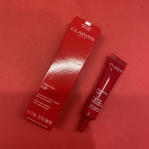 娇韵诗多维密集提拉眼霜7ml 淡化眼周干纹超速提拉 小样