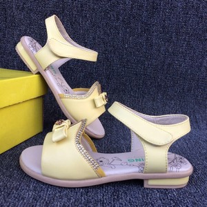 正品卡丁儿童鞋女童凉鞋沙滩鞋真皮鞋公主鞋夏季款女童鞋沙滩凉鞋