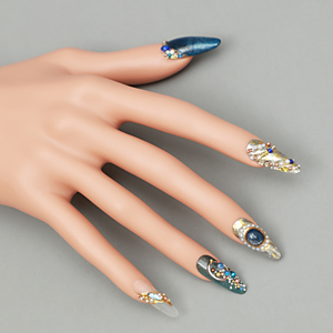 马彩鲁斯异域风情彩钻高贵奢华手指甲美甲可定制穿戴甲