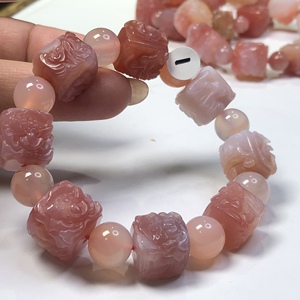 满肉双色盐源 玛瑙凤穿牡丹手链