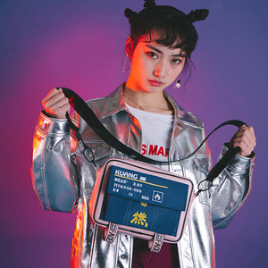 港风斜挎包包女复古小方包 2018新款韩版潮个性爆款 ins街拍酷包