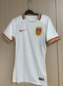 中国国家队男足国足更衣室非市售金标球员版比赛球衣815575-105