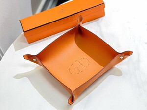 爱马仕hermes真皮首饰收纳盒家居置物盒皮质摆件托盘钥匙收纳包