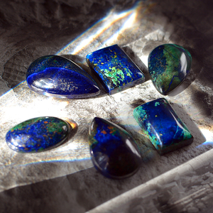 蓝铜矿天然蓝色石头镶嵌用半宝石吊坠裸石项坠「680-620兆赫」