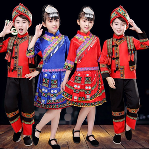 瑶族传统服饰儿童