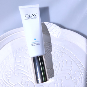 olay玉兰油零重力小白伞防晒50ml凝时臻护防晒隔离露