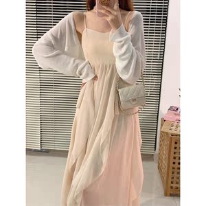 luna乔 雪纺蛋糕裙白吊带连衣裙2022夏新款收腰超仙气无袖吊带裙