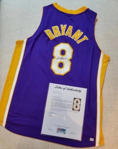 bryant球衣