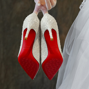 新款法式主婚纱新娘鞋白色水晶高跟鞋女细跟红底鞋高级感尖头单鞋