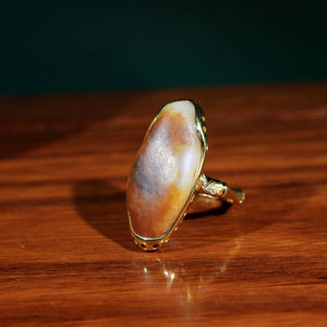 新疆和田玉籽料原石女士戒指扳指18k金镶嵌足反钻原皮原色无修形