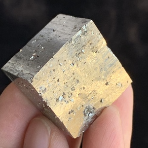 黄铁矿原石愚人金