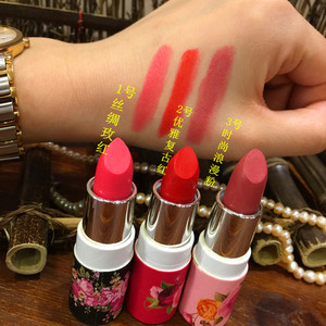 上海女人口红正品