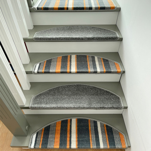 现代纯色复式实木楼梯垫家用免胶自粘踏步垫加厚防滑铁艺台阶地毯