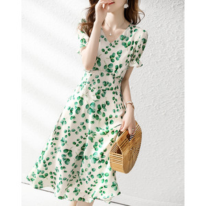 外贸原单清仓女装夏季惊艳漂亮温柔气质高级感绿色碎花雪纺连衣裙