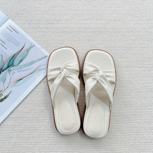 2022年夏季白色拖鞋女外穿松糕厚底简约休闲宽脚34码懒人显高凉鞋