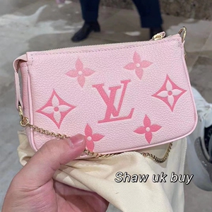 现货shaw英国购lv21夏季新款限量渐变粉色麻将包零钱链条包