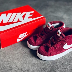 nike blazer mid77suede耐克开拓者红包魔术贴不系带的dd1851