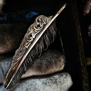 渡鸦工作室原创专属设计印第安羽毛吊坠925银饰纯手工林赛雕刻