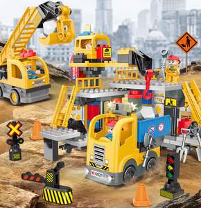 城市工程队拼装工程车