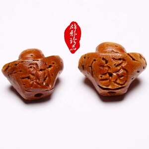 桃核雕刻元宝