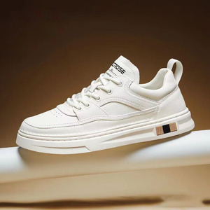 凯路轩时尚板鞋秋季新款透气防臭平底真皮男鞋百搭休闲潮鞋小白鞋