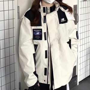 新百伦nb男女运动冲锋衣徽章连帽外套拼接休闲宽松工装防风夹克