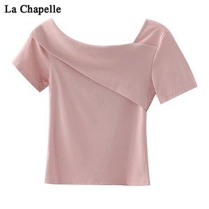 拉夏贝尔斜肩粉色针织短袖T恤女装夏季设计感小众不规则斜领上衣