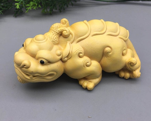 崖柏手把件貔貅把玩