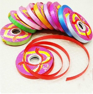 折风铃彩带纸手工鲜花制作编织材料婚房布置绑气球塑料五彩条丝带