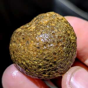 宣化战国红玛瑙原石眼石鱼缸石闷蛋特价让利荔枝皮小蛋子天眼原石