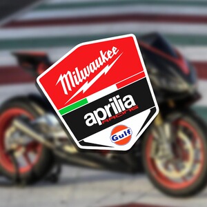 云创车贴aprilia 阿普利亚纪念标 rsv4 gpr125 sr max300反光车贴