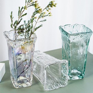 冰纹玻璃花瓶