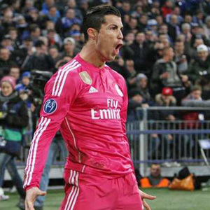 14-15赛季皇马球衣客场骚粉色足球服c罗贝尔拉莫斯队服经典收藏版