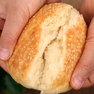 内蒙古呼和浩特特产网红酸奶饼黄油饼奶酥饼袋装酥油饼纯手工酥饼