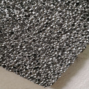 泡沫铝 闭孔发泡铝 吸音降噪隔音发泡铝板 蜂窝铝复合板新型材料